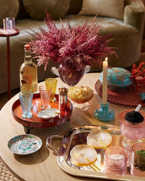 Houses & Parties (@housesandparties) | Instagram Rebecca Gardner, Handblown Glassware, Jolly Ranchers, The Fantastic Four, Creative Tables, Three Musketeers, Mini Twists, Jolly Rancher, Table Top Design