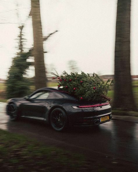 Black Car Aesthetic, Porsche Christmas, Vacation Sunscreen, Black Vibe, One Horse Open Sleigh, Sunshine Beach, Beautiful Wallpapers For Iphone, Cars Muscle, With Christmas Tree