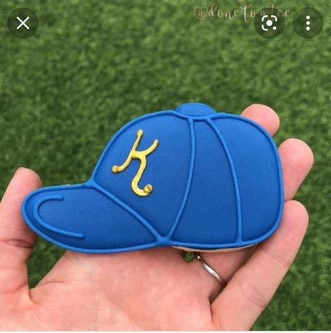 Baseball Cap Cookies, Baseball Hat Cookies Decorated, Baseball Hat Cookies, Hat Cookies Decorated, 2024 Hobbies, Baseball Cookies, Football Cookies, Royal Icing Sugar, Perfect Sugar Cookies