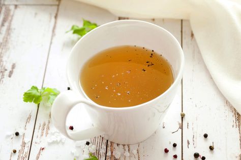 The 21-Day Bone Broth Diet: Is It Keto? Chicken Bone Broth Recipe, Gut Healing Diet, Collagen Rich Foods, Broth Diet, Bone Broth Diet, Healing Diet, Bone Broth Recipe, Gaps Diet, Beef Bone Broth