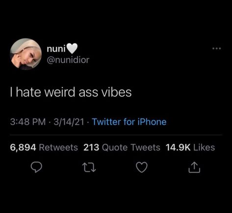 Tweets About Weird Friends, Weird Vibes Tweets, People Move Weird Tweets, Weird Energy Tweets, People Are Weird Tweets, Everybody Weird Twitter Quotes, Same Energy Quotes Twitter, Weird People Tweets, Weird Vibes Quotes