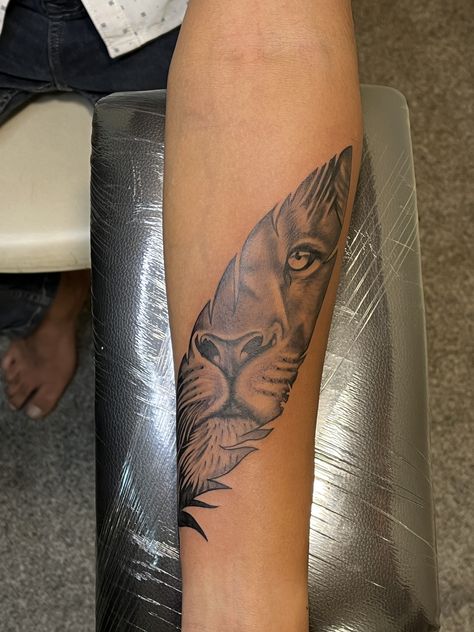 Lions Sleeve Tattoo, Leo Leg Tattoo For Women, Lion Name Tattoo, Lion Tattoo Black Women, Women Lioness Tattoo, Lioness Hand Tattoo, Leo Sleeve Tattoos For Women, Lion Forearm Tattoo Women, Lioness Tattoo For Women