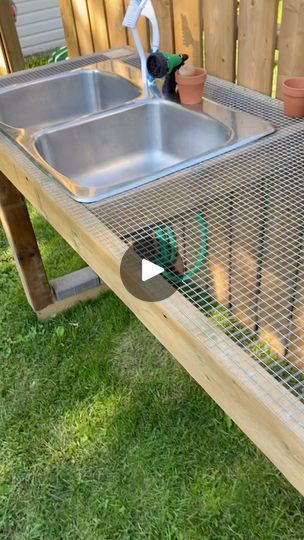 Sink In Garden Ideas, Vegetable Garden Washing Station, Outdoor Vegetable Sink, Diy Gardening Bench, Garden Table With Sink, Outdoor Potting Bench With Sink, Gardening Table Ideas, Outdoor Garden Sink Station, Potting Tables With Sink