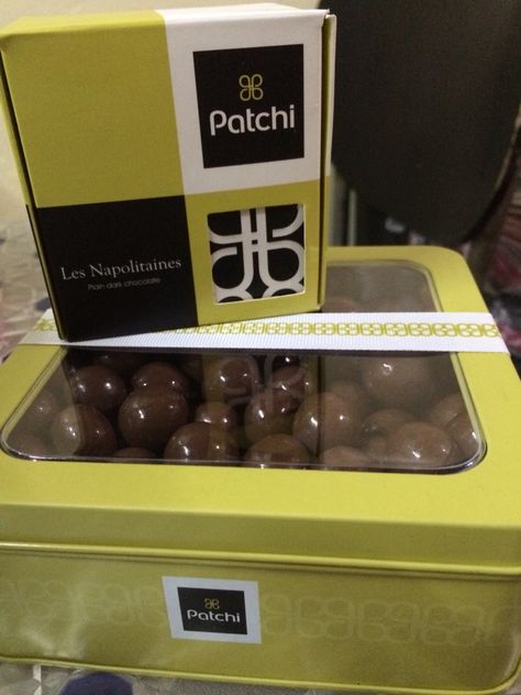 Patchi Chocolate, Girly Lifestyle, Bulk Shopping, Food Trip, Chocolate Art, Chocolate Assortment, Dessert Drinks, Chocolate Candy, Travel Food