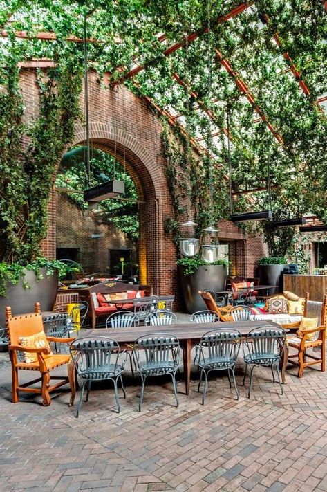 Outdoor Restaurant Patio, Café Design, Restaurant Patio, Outdoor Cafe, Garden Cafe, Bar Interior, Tables And Chairs, Hotel Boutique, Outdoor Restaurant