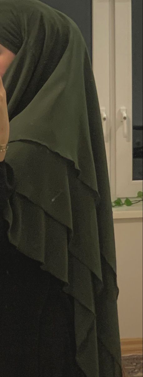 Green Hijabi Aesthetic, Green Abaya Aesthetic, Green Hijab Aesthetic, Rania Core, Green Khimar, Reem Core, Green Abaya, Khimar Style, Green Hijab