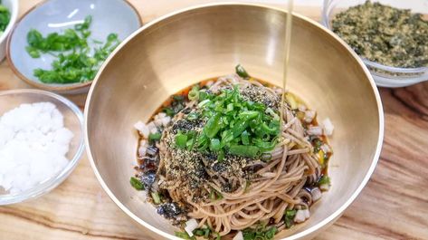 Korean Perilla Oil Noodles (Mat-Guksu) Cold Noodles Recipes, Korean Short Ribs, Oil Noodles, Japanese Sauce, Wedding Diet, Gochujang Sauce, Bbq Dishes, Buckwheat Noodles, Beef Short Ribs