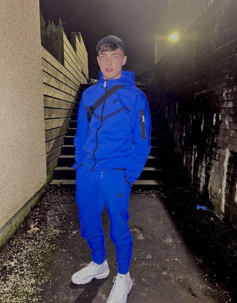 Nike Tech Fleece Blue, Drill Videos, Math Riddles Brain Teasers, Fit Boy, Uk Drip, Math Riddles, Track Suits, Drip Outfit Men, Nike Tech Fleece