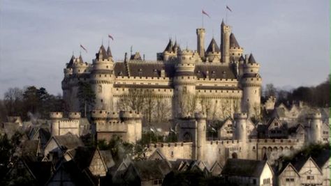 Camelot Castle! Minecraft Project Camelot Castle, King Arthur Legend, Merlin Series, Arthurian Legend, Merlin And Arthur, School For Good And Evil, Castle Aesthetic, Arthur Pendragon, Fantasy Castle