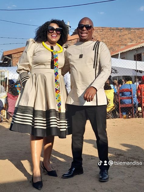 African Attire Patterns, Modern Xhosa Attire, Seshweshwe Dresses, Xhosa Traditional Dresses, Pedi Traditional Attire, Xhosa Traditional Attire, Modern African Clothing, Xhosa Attire, South African Traditional Dresses