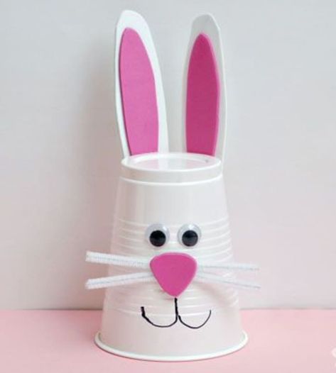 Cardboard Kids, Diy – Velikonoce, Paper Cup Crafts, Diy Spring Crafts, Popular Crafts, Easy Easter Crafts, Easter Bunny Crafts, Spring Crafts For Kids, Cup Crafts