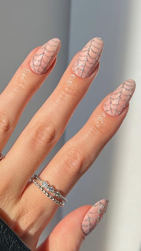 20 Spider Web Nail Art Ideas Worth Taking For a Spin Silver Spider Web Nails, White Cobweb Nails, Sparkly Spider Web Nails, Simple Spiderweb Nails, Heart Web Nails, Spiderweb Manicure, White Spider Nails, Ghost Spider Nails, French Tip Spider Web Nails