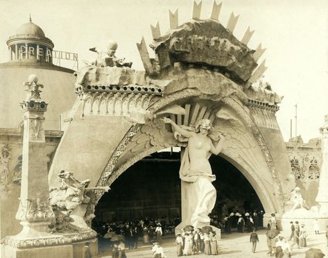 These Rare Photos From the 1904 World's Fair in St. Louis Will Blow Your Mind Paris 1900, Rodeo Events, World Fair, Louisiana Purchase, Fall Getaways, Worlds Fair, Forest Park, St Louis Missouri, World's Fair