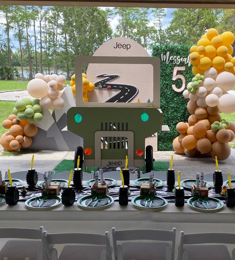 Jeep 2nd Birthday Party, Jeep Party Ideas, Jeep Birthday Party Ideas, Jeep Birthday Party, Jeep Birthday, 1st Birthday Boy Themes, 5th Birthday Boys, Party Decor Ideas, 2nd Birthday Boys