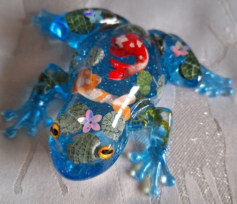 Resin Things, Ocean Aesthetic, Frog Art, Resin Projects, Epoxy Resin Art, Ocean Inspired, Art Clay, Diy Resin, Metal Clay