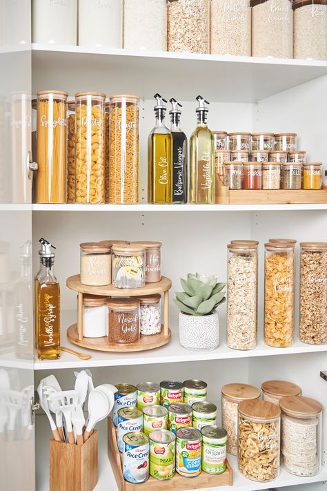 Pantry Space, Kitchen Arrangement, Kitchen Decor Collections, Kitchen Countertop Decor, Organized Pantry, Pantry Organisation, Countertop Decor, House Organisation, Desain Pantry