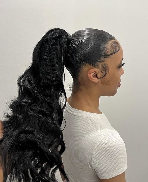 V Part Ponytail Black Women, Side Shaved Hair, Inner Wave, Side Shaved, Sleek Braided Ponytail, Waves Hairstyle, Tail Hairstyle, Sleek Ponytail Hairstyles, Latest Hair