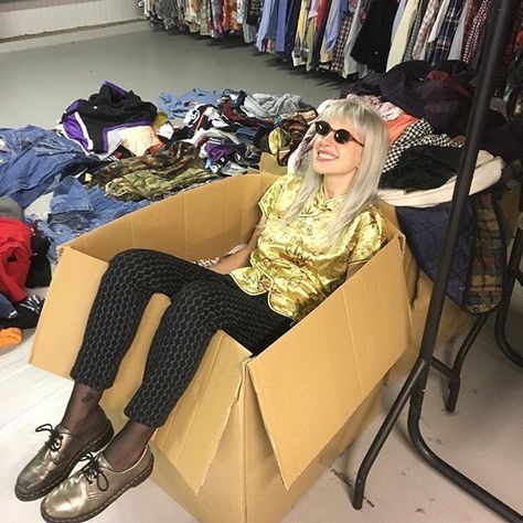 129.7 mil curtidas, 706 comentários - Hayley from Paramore (@yelyahwilliams) no Instagram: “thanks for a good time, Dublin” Hayley Williams 2017, Hayley Williams Instagram, Hayley Williams Style, Haley Williams, Hayley Paramore, Taylor York, Paramore Hayley Williams, Hayley Williams, Paramore