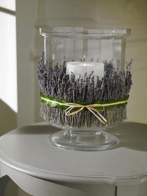 Esin Glass Vase With Candle, Lavenders Blue Dilly Dilly, Lavender Crafts, Lavender Decor, Lavender Tie, Pot Recipes Easy, Lavender Wreath, Lavender Tea, Cottage Charm