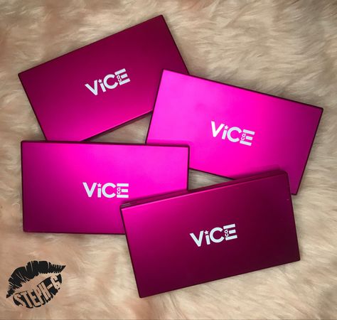 Review and Swatch Vice Cosmetics, Foundation Swatches, Bronze Tan, Old Makeup, Golden Tan, The Beauty Department, Deep Skin, Powder Foundation, I Want To Be