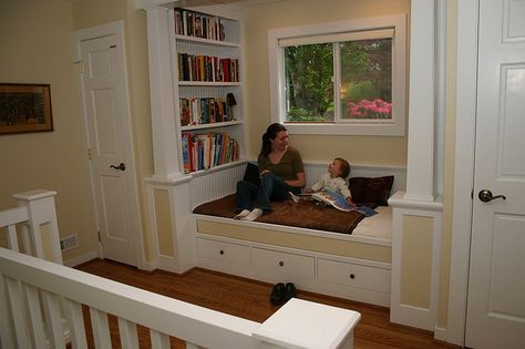 awesome! Upstairs Landing Seating Area, Landing Seating Area, Daybed Reading Nook, Window Nooks, Reading Window, Closet Nook, Organizing Toys, Build My Own House, Upstairs Landing