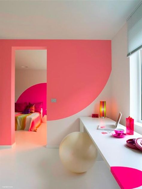 30 Ways to Decorate Your Home With Neon Colors Creative Wall Painting, Design Del Prodotto, In The Room, Pink Walls, Living Room Paint, Room Paint, Wall Color, My New Room, The Room