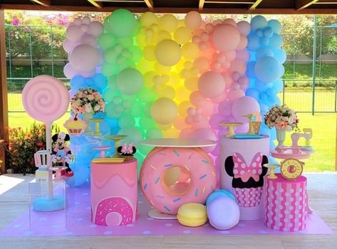 Minnie Birthday Party, Candyland Party, Minnie Mouse Pink, Birthday Balloon Decorations, Minnie Birthday, 2 Birthday, Minnie Mouse Party, Baby Boy Names, Balloon Decorations