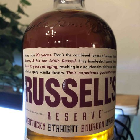 Russell’s Reserve 10 Year Old Bourbon Review Best Bourbons, Kentucky Straight Bourbon Whiskey, Straight Bourbon Whiskey, Wild Turkey, Fresh Corn, Bourbon Whiskey, Vanilla Flavoring, Pop Up Store, Bar Lounge