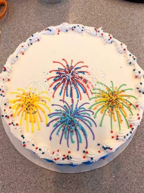 Fireworks Cake Firework Cake Designs, Cake With Fireworks, Firework Cupcakes, Firework Cake, Fireworks Cake, 1st Bday Cake, Birthday Sheet Cakes, Children's Activities, Tuff Tray