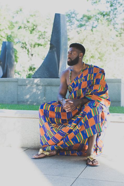 Kente Fashion, Black Kings, Kente Dress, Modern Clothes, African Fashion Designers, Kente Styles, Kente Cloth, African Clothing For Men, African Fashion Modern