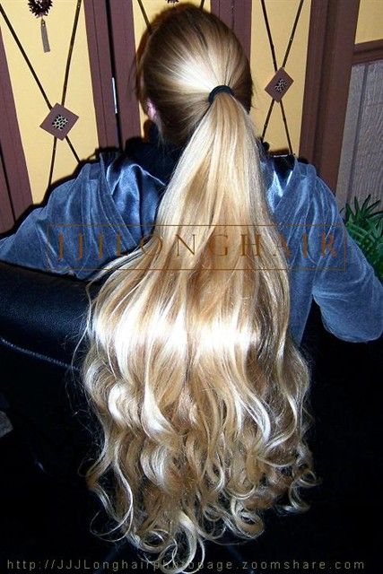 JJJ's long hair - most beautiful woman in America. Ariel Hair, Blonde Ponytail, Long Hair Ponytail, Long Lake, Super Long Hair, Long Blonde, Sleek Hairstyles, Hair Girl, Haircuts For Long Hair