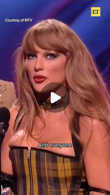 Entertainment Tonight on Instagram: "Taylor Swift remembers 9/11 as she accepts the MTV VMA for Best Collaboration with Post Malone." Taylor Swift Grammys, Instagram Taylor Swift, Entertainment Tonight, Post Malone, Mtv, Taylor Swift, Swift, Entertainment, Music