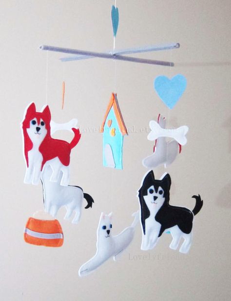 Husky Baby, Arctic Nursery, Red Husky, Mobile Crib, Baby Niece, Crochet Mobile, Getting Ready For Baby, Felt Christmas Decorations, Mobile Baby