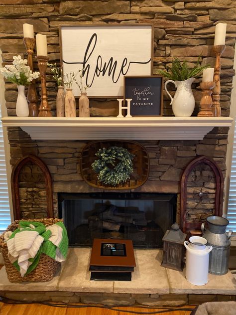 Farmhouse Living Room With Fireplace Decorating Ideas, Rustic Mantel Ideas, Antlers On Mantle, Log Cabin Mantle Decor, Farmhouse Hearth Ideas, Brick Fireplace Mantle Decor Ideas, Small Mantle Ideas, Decor Above Fireplace Mantels, Everyday Fireplace Mantel Decor