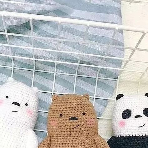 aisaka's free crochet on Instagram: "Free bears patterns (we bare bears) 🐻🐻‍❄🐼! - Credit @beary_bearnita_ - #freecrochetpattern #freeamigurumipattern #amigurumi #valentinescrochet #valentines #l4l #f4f #crochet #crochetamigurumi #crochethalloween #crochetpattern #freecrochetpatterns #diy #kawaiiaesthetic #kawaiiart #kawaii #fiberart #webarebears" Valentines Crochet, February 3, We Bare Bears, Bare Bears, Halloween Crochet, Bear Design, Amigurumi Free, Bear Pattern, Amigurumi Free Pattern