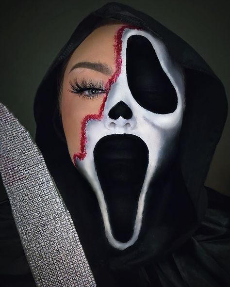 25 Spooky Scream Makeup Ideas for Halloween - Easy and Creative Looks for Women and Girls Scream Makeup Simple, Scream Makeup Halloween, Scream Face Paint, Scream Make Up Halloween, Scream Halloween Makeup, Ghostface Makeup, Scream Makeup, Black And White Mask, Ghost Makeup