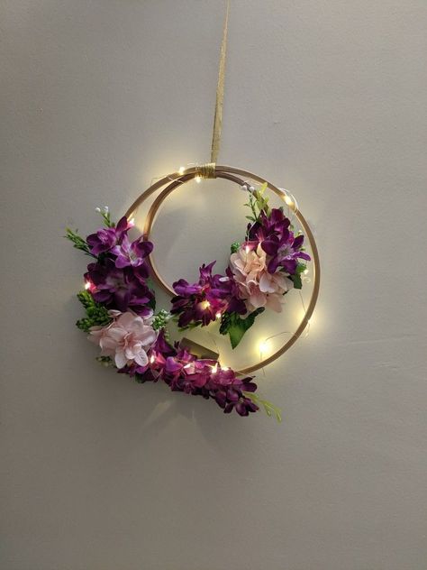 3 Ring Wreath, Weeding Decoration At Home, Floral Rings Wedding Decor, Diwali Wreath, Hoop Centerpieces, Butterfly Centerpieces, Winter Christmas Scenes, Ring Wreath, Diwali Decoration Items