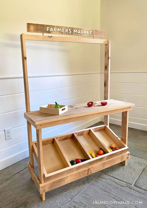 A DIY tutorial to build a kids play market stand. Make this generous sizes kids play stand perfect for all things pretend play. Play Market Stand, Toy Library, Diy Kids Playground, Upcycle Kids, Farmers Market Stand, Witch Hut, Black Chalkboard Paint, Produce Stand, Vegetable Stand