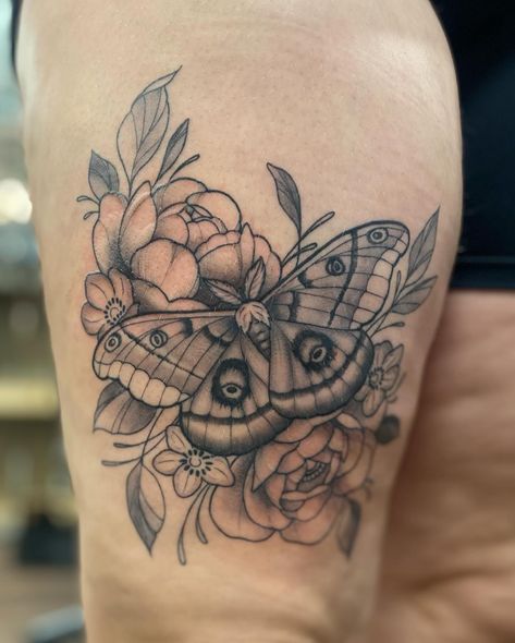 Black And Gray Moth Tattoo, Black And Gray Butterfly Tattoo, Moth And Flower Tattoo, Butterfly Flower Tattoo, Hydrangea Tattoo, Illustrative Tattoos, Mama Tried, Floral Tattoos, The Moth