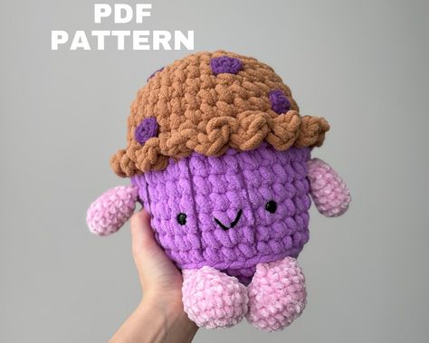 🧁Blueberry Cupcake Amigurumi Crochet Pattern🧁 ""ONLY PDF PATTERN, it is NOT a physical product"" Written in English language.  📍This pattern suitable for beginner-intermediate level crocheters. This pattern contains neither the information how to start crocheting nor how to get basic knowledge. This pattern consists of 12 pages with detailed notes, marks, and plenty of pictures. 🫐🧁Discover how to crochet your own Blueberry Cupcake with this PDF pattern!  *Size: ~ 25 cm/ 9,8 inch  🧶🌈You ha Cupcake Crochet Pattern, Cupcake Crochet, Blueberry Cupcake, Motif Mandala Crochet, English Desserts, Start Crocheting, Crochet Cupcake, Crafty Hobbies, Crochet Plushies