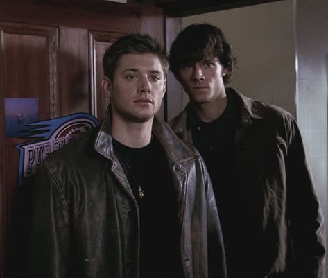 The Winchester Brothers, Dean And Sam Winchester, Sam E Dean, Winchester Brother, Supernatural Lucifer, Sam And Dean, Supernatural Wallpaper, John Winchester, Supernatural Pictures