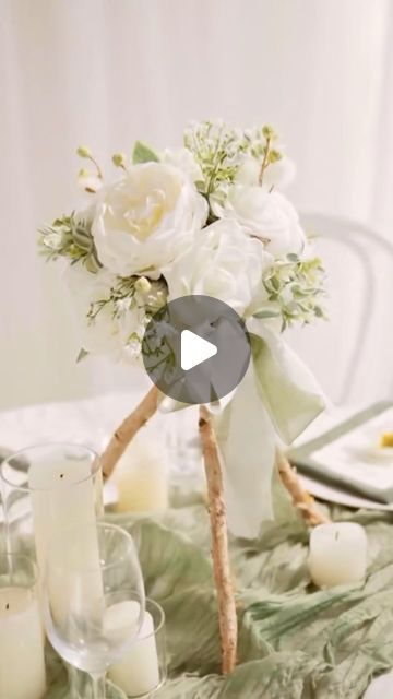 Wedding Centerpeices, Creative Flower Arrangements, Deco Floral, Table Arrangements, Diy Wedding Decorations, Flower Tutorial, Table Centerpieces, Silk Flowers, Future Wedding