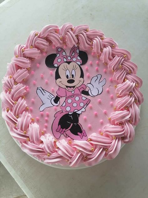 Minnie Mouse Ice Cream Cake, Τουρτα Minnie Mouse, Tort Minnie Mouse, Minnie Mouse Sheet Cake, Simple Minnie Mouse Cake, Minnie Mouse Birthday Cake Ideas, Minnie Mouse Cake Ideas, Minnie Mouse Pasta, Pastel Minnie Mouse