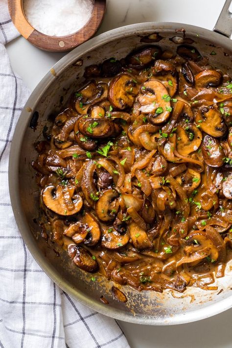 Mushrooms For Burgers, Mushrooms And Onions For Steak, Onions For Steak, Mushroom Sauce For Burgers, Onions For Burgers, Sauté Mushrooms, Sauteed Mushrooms And Onions, Caramelized Onions And Mushrooms, Mushrooms And Onions