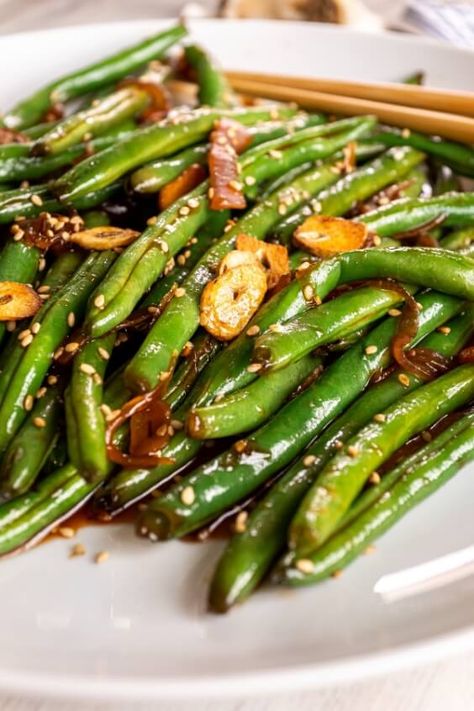 Restaurant Green Beans, Asian Green Bean Recipes, Chinese Green Bean Recipes, Chinese Style Green Beans, Chinese Garlic Green Beans, Szechuan Green Beans, Chinese Green Beans, Asian Green Beans, Baking Mix Recipes