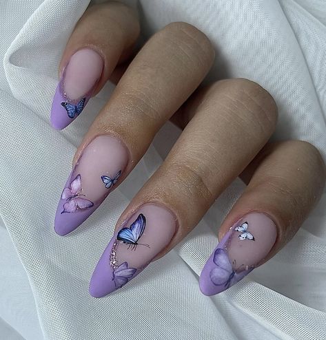 Nails 2025, Light Purple Nails, Stilleto Nails Designs, Disney Acrylic Nails, Purple Acrylic Nails, Spring Acrylic Nails, Abstract Nail Art, Cherry Nails, Fancy Nails Designs