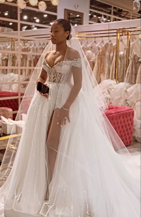 Princess Wedding Dresses Black Women, Goddess Wedding Dress Fairy Tales, Wedding Dresses With Sleeves Black Woman, Libra Wedding Dress, White And Gold Wedding Dress Black Woman, Boho Wedding Dress Black Woman, Wedding Outfit Black Women, Black Woman Wedding Dress, Wedding Dresses For Black Women