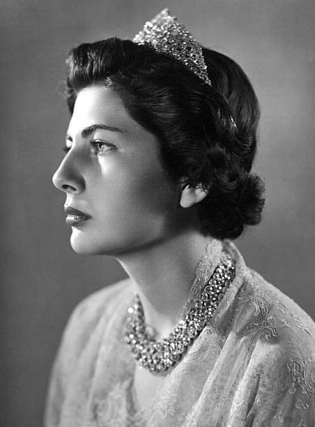 Princess Soraya, Most Expensive Shoes, Pahlavi Dynasty, Farah Diba, The Shah Of Iran, Gina Lollobrigida, Royal Crowns, Royal Tiaras, Rita Hayworth