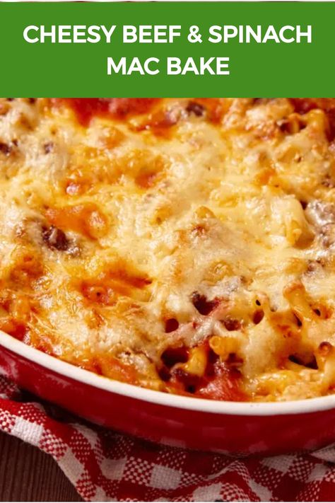 Cheesy Beef & Spinach Mac Bake Beef Spinach Recipe, Creamy Baked Macaroni And Cheese, Ground Beef And Spinach, Minced Beef Recipes, Sausage Lasagna, Baked Macaroni And Cheese, Minced Meat Recipe, Ground Beef Pasta, Pasta Shells