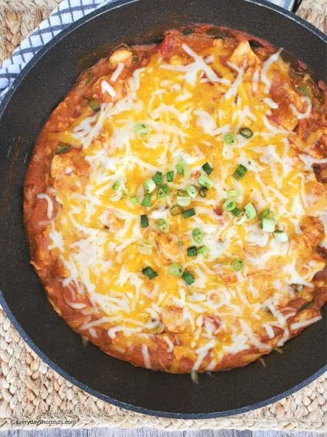 Lean And Green Enchilada Bake, Low Carb Mexican Skillet Dinner, Keto Chicken Enchilada Skillet, Enchilada Bake Low Carb, Chopped Enchilada Skillet Clean Food, Enchilada Skillet Healthy, One Pot Low Carb Chicken Enchilada Skillet, Chicken Enchilada Casserole Low Carb, Optavia Enchilada Bake